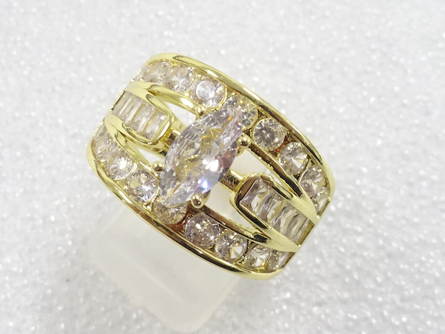 Japanese Kimono / Antique Accessories Metal